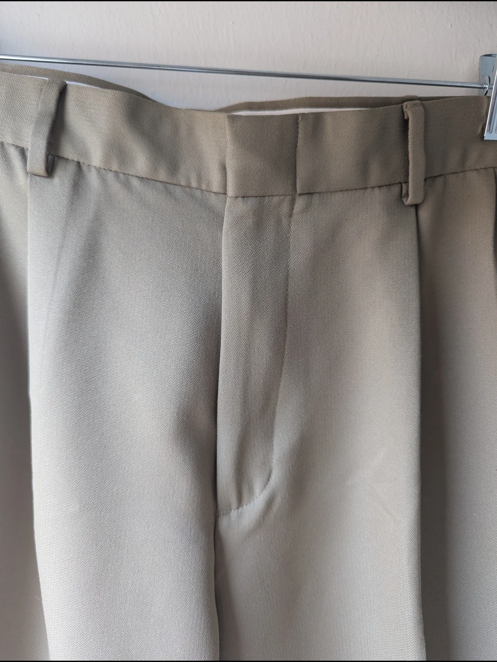 Dockers Men's Olive Pleated Dress Pants for Men Size 36/32